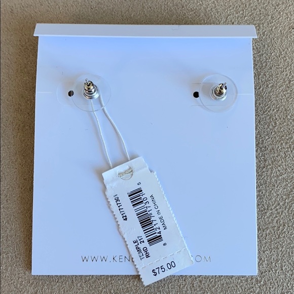 Kendra Scott Temple Stud Earrings - Picture 6 of 7